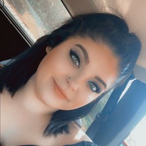 Meet your Posher, Katlynn